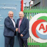 Alan James announces retirement